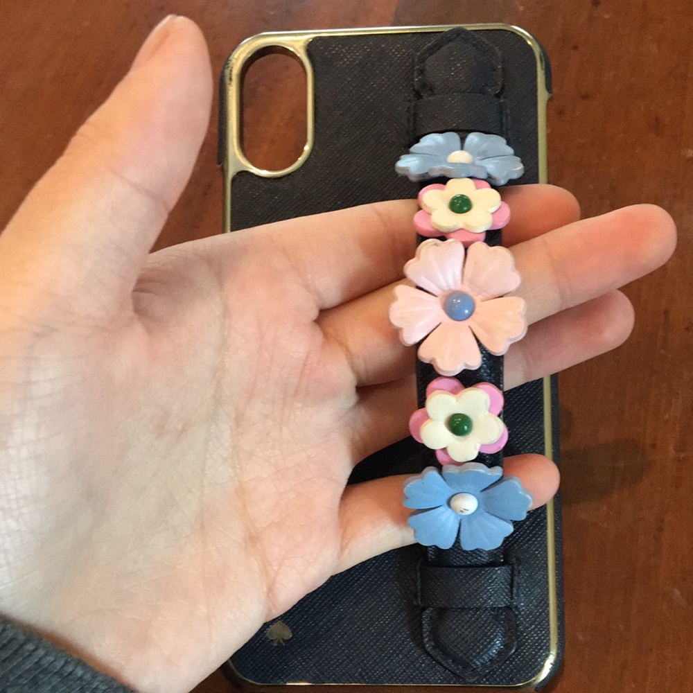 iPhone 10 - Picture 3 of 3